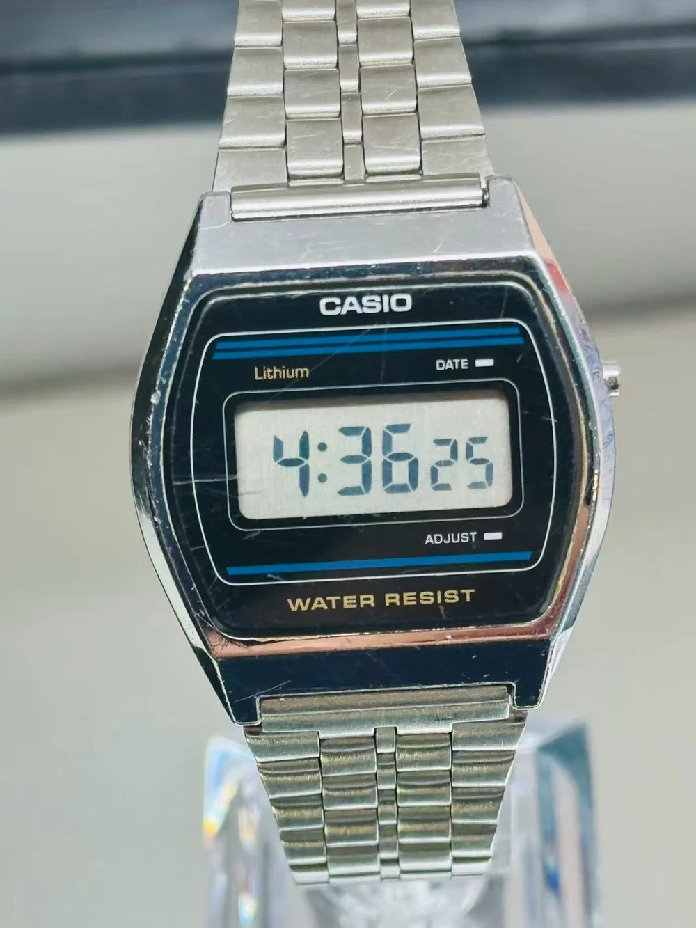 Vintage Casio Digital Men’s Watch Water Resist Quartz 33mm New Battery Runs